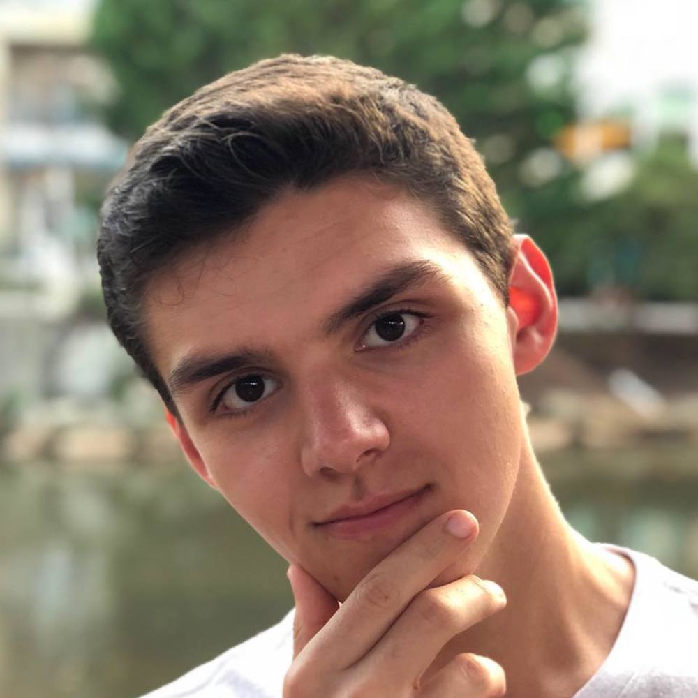 Meet your Posher, Noah